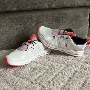 On Running Youth Sneakers